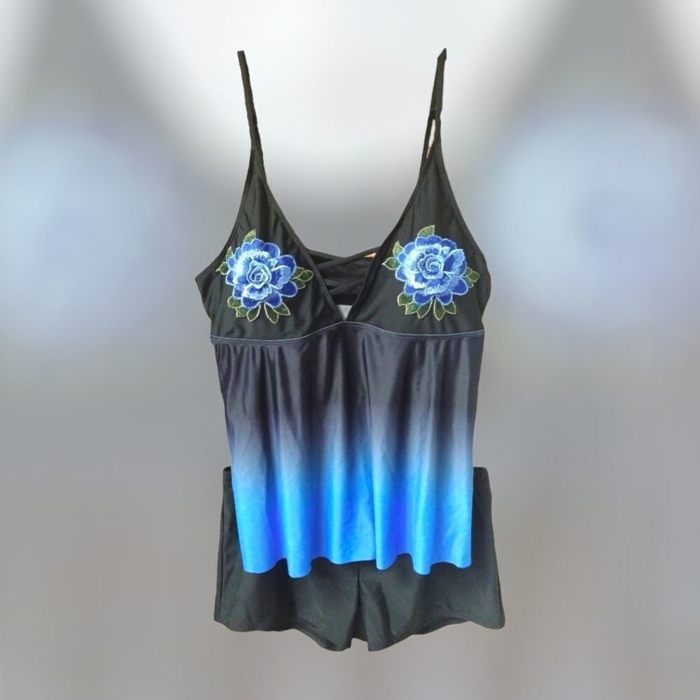 ROSEGAL Ombre Lattice Floral Embroidered Applique Two- Piece Plus Size Swimsuit - Picture 2 of 16